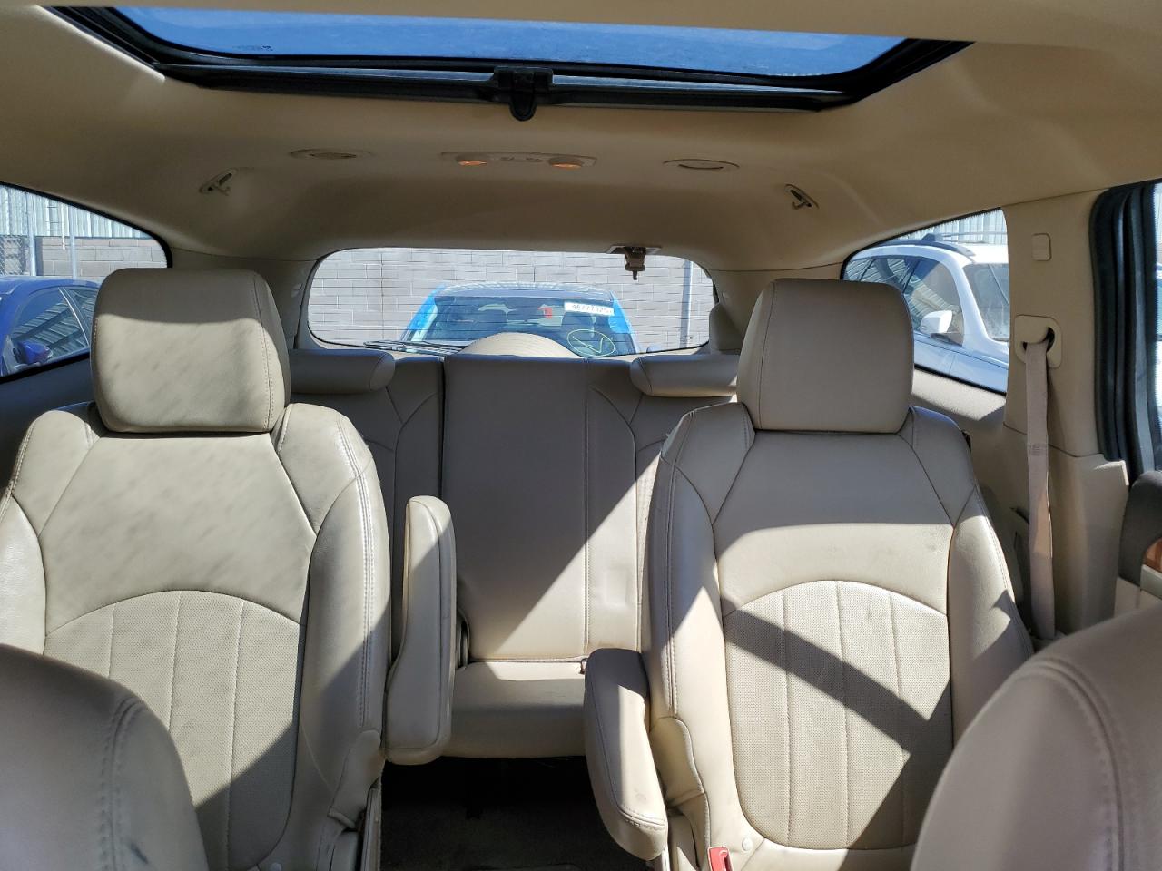 2012 Buick Enclave - Image 10