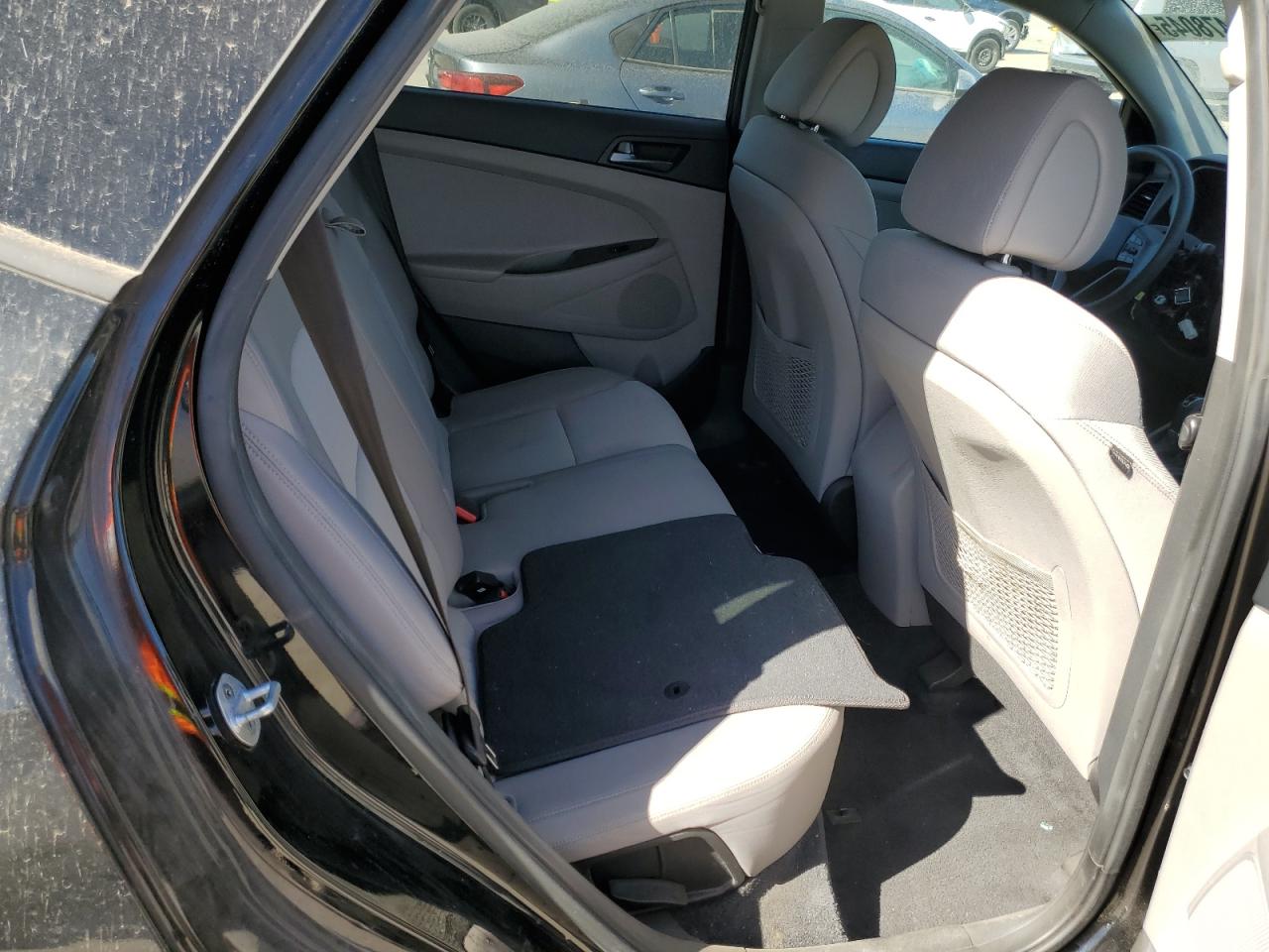 2016 Hyundai Tucson - Image 11