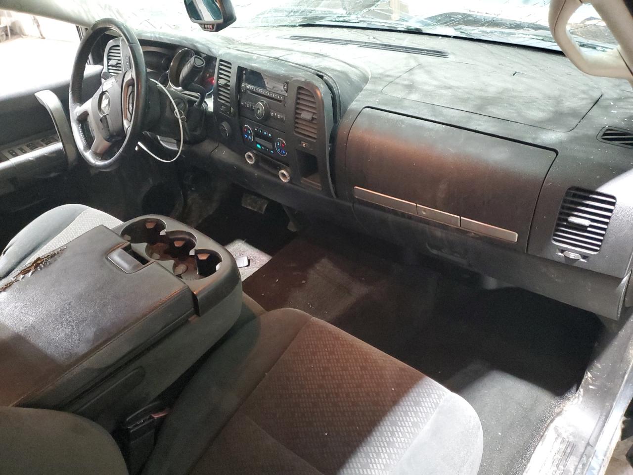 2008 Chevrolet Silverado - Image 8