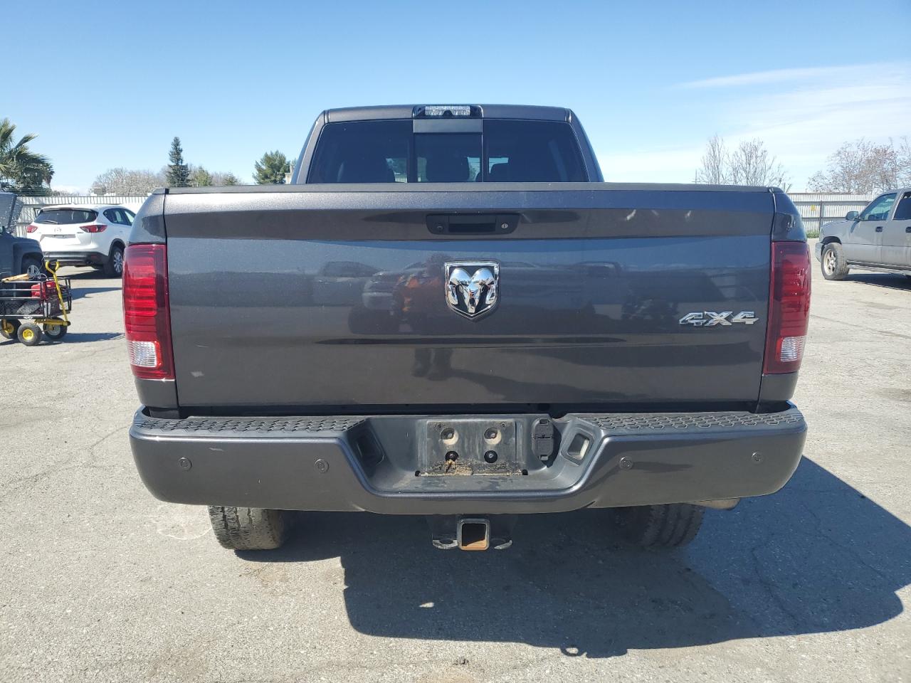 2018 RAM 2500 - Image 6