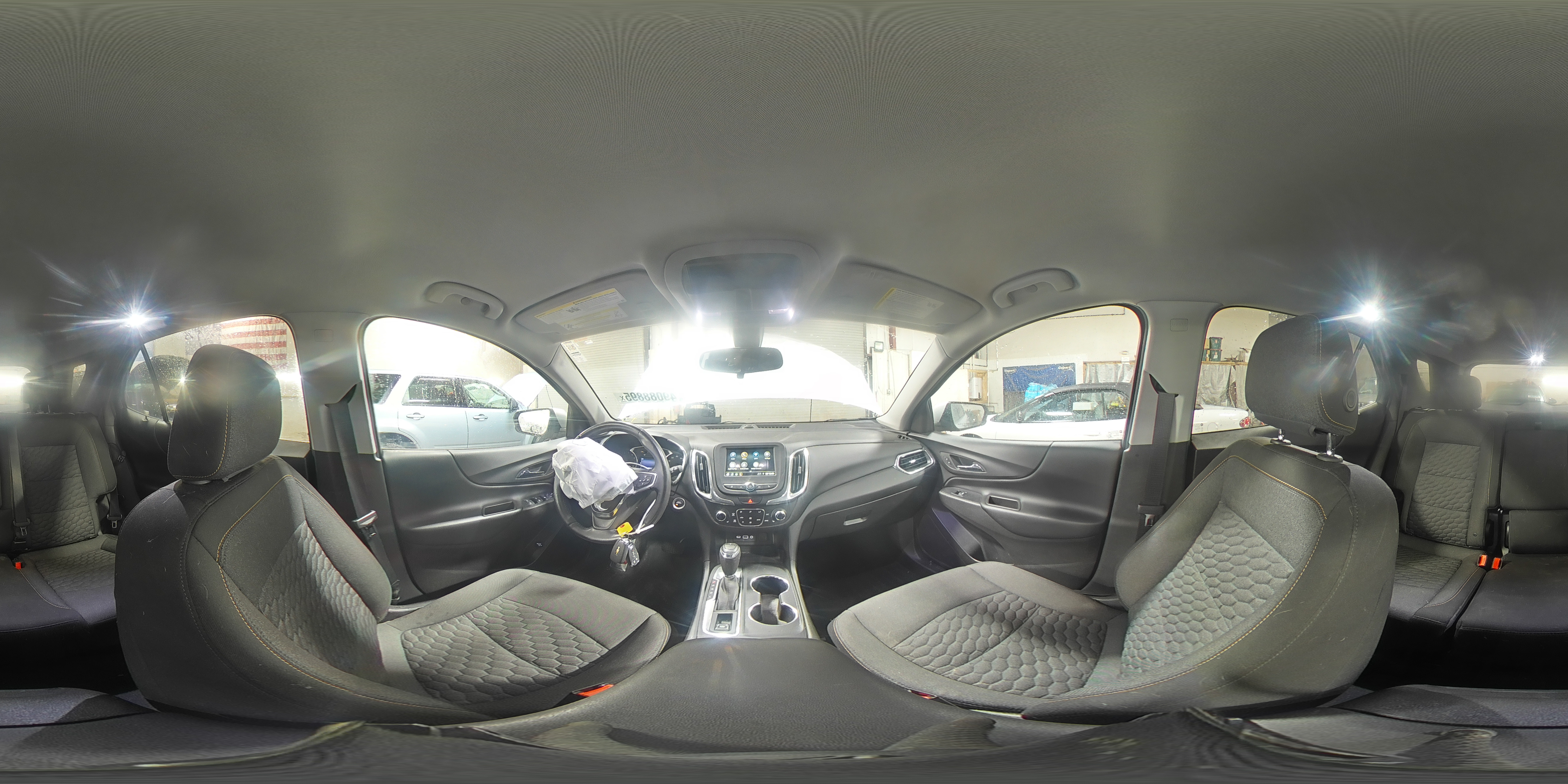 2019 Chevrolet Equinox - Image 14