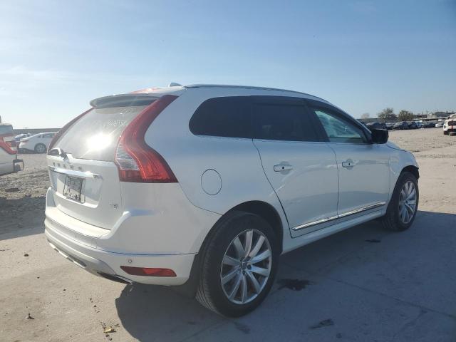 Паркетники VOLVO XC60 2017 Белый