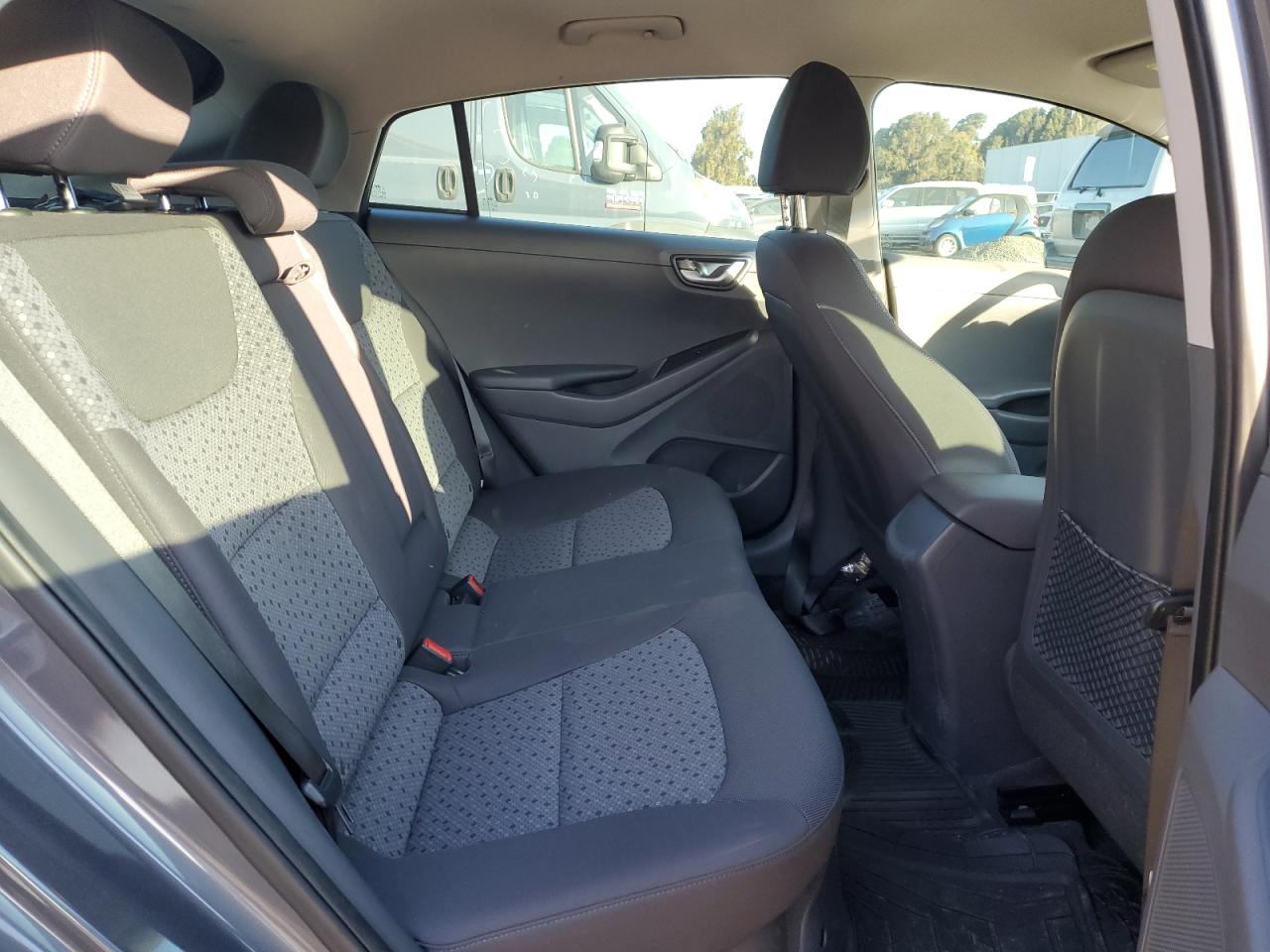 2018 Hyundai IONIQ - Image 11