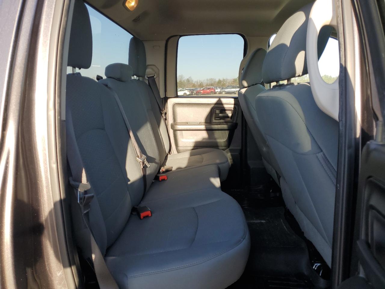 2018 RAM 1500 - Image 10