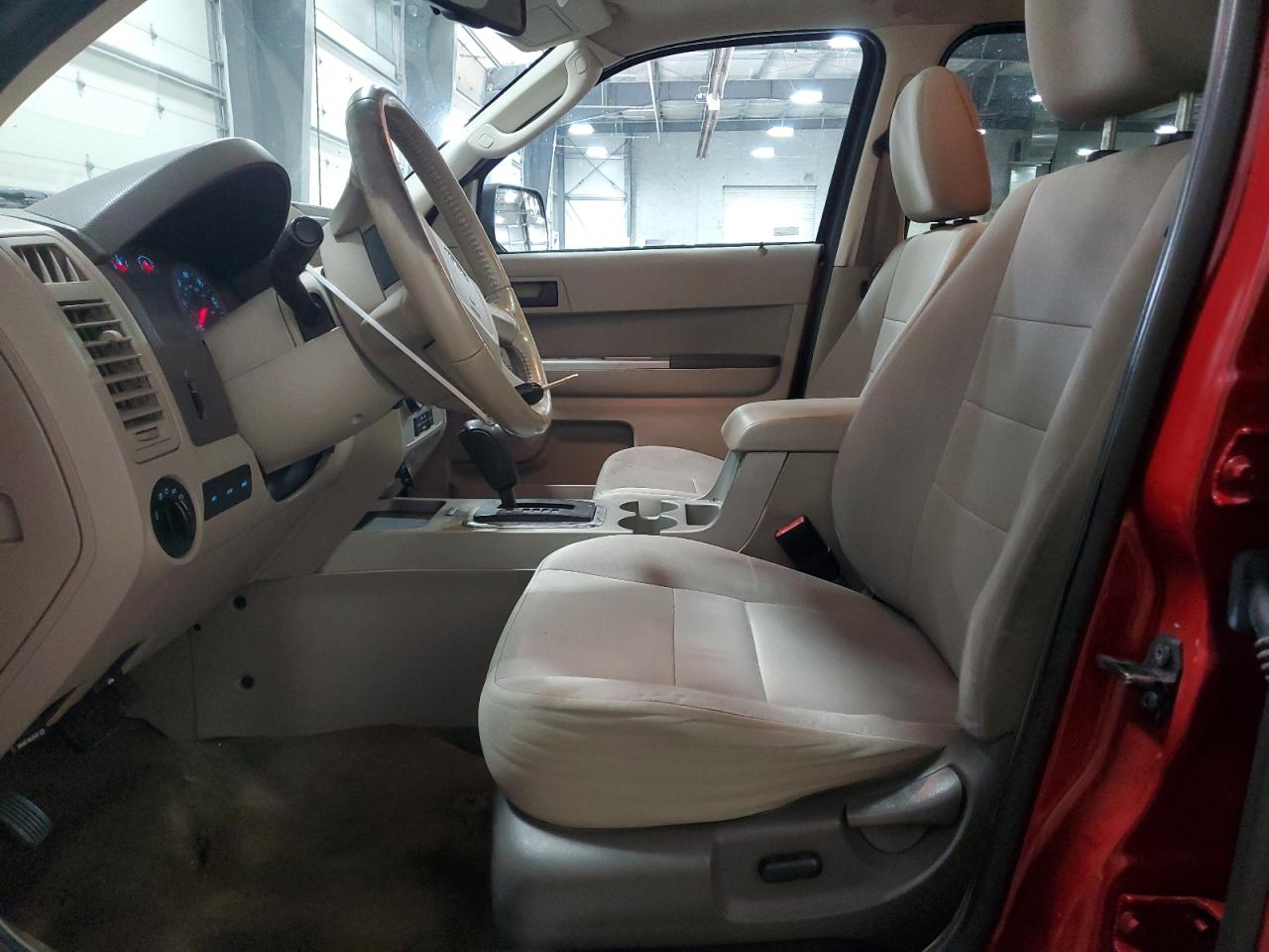 2011 Ford Escape - Image 7