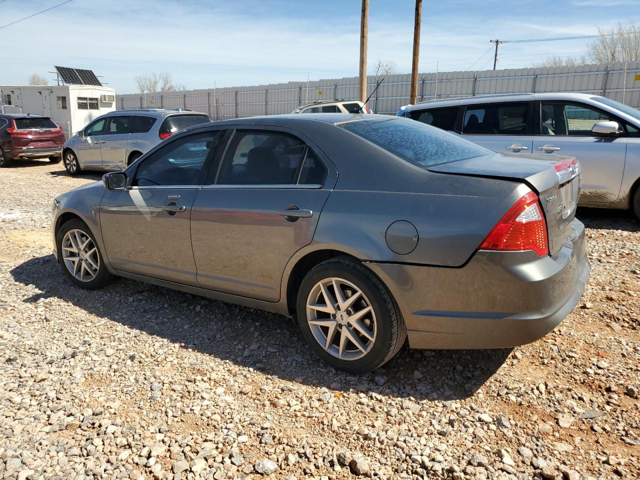 2010 Ford Fusion - Image 2