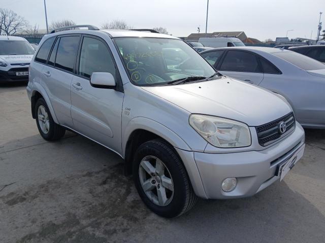 2004 TOYOTA RAV4 XT4 V
