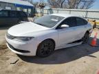 Wichita, KS에서 판매 중인 2015 Chrysler 200 S - Side
