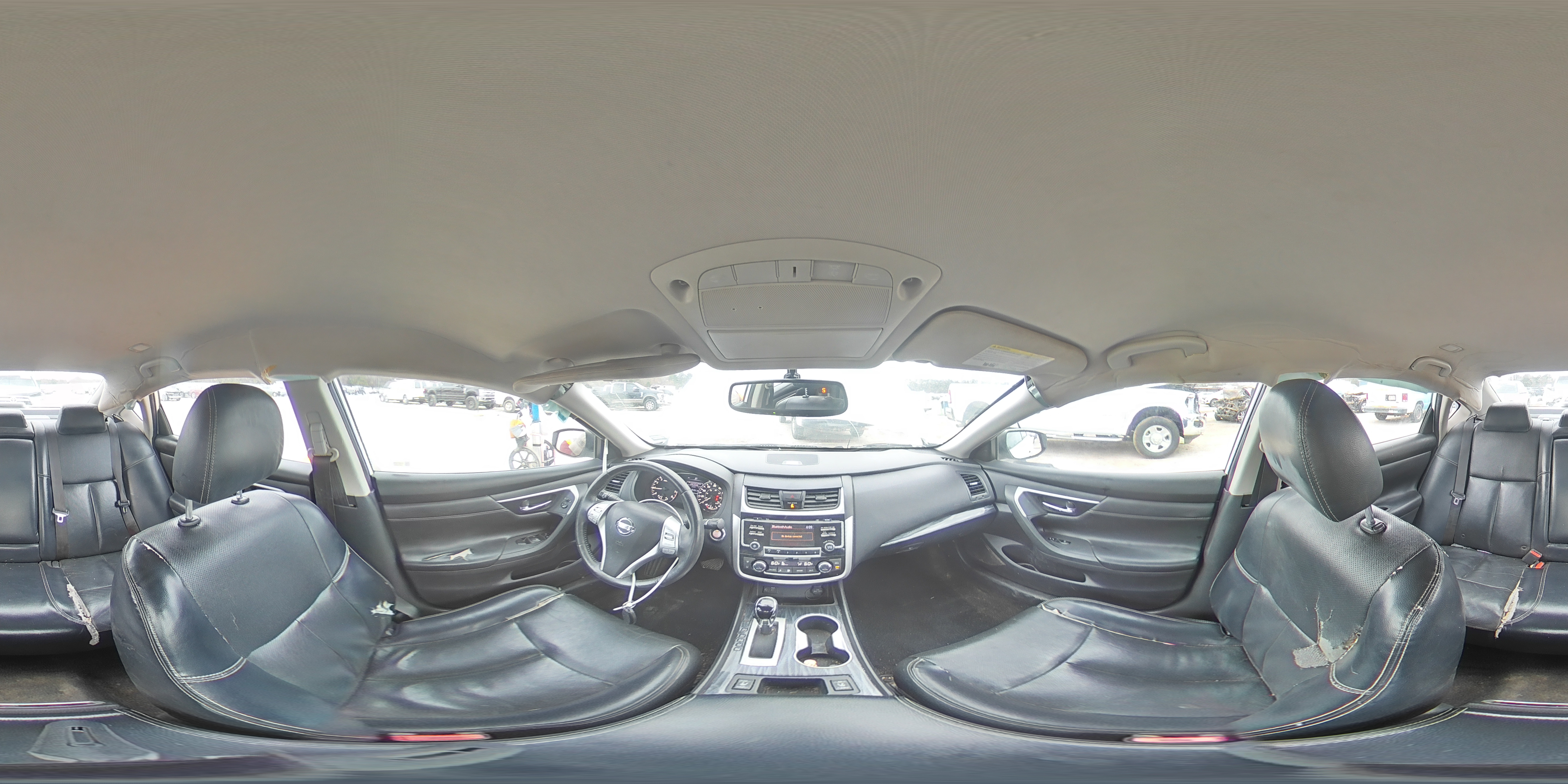 2018 Nissan Altima - Image 13