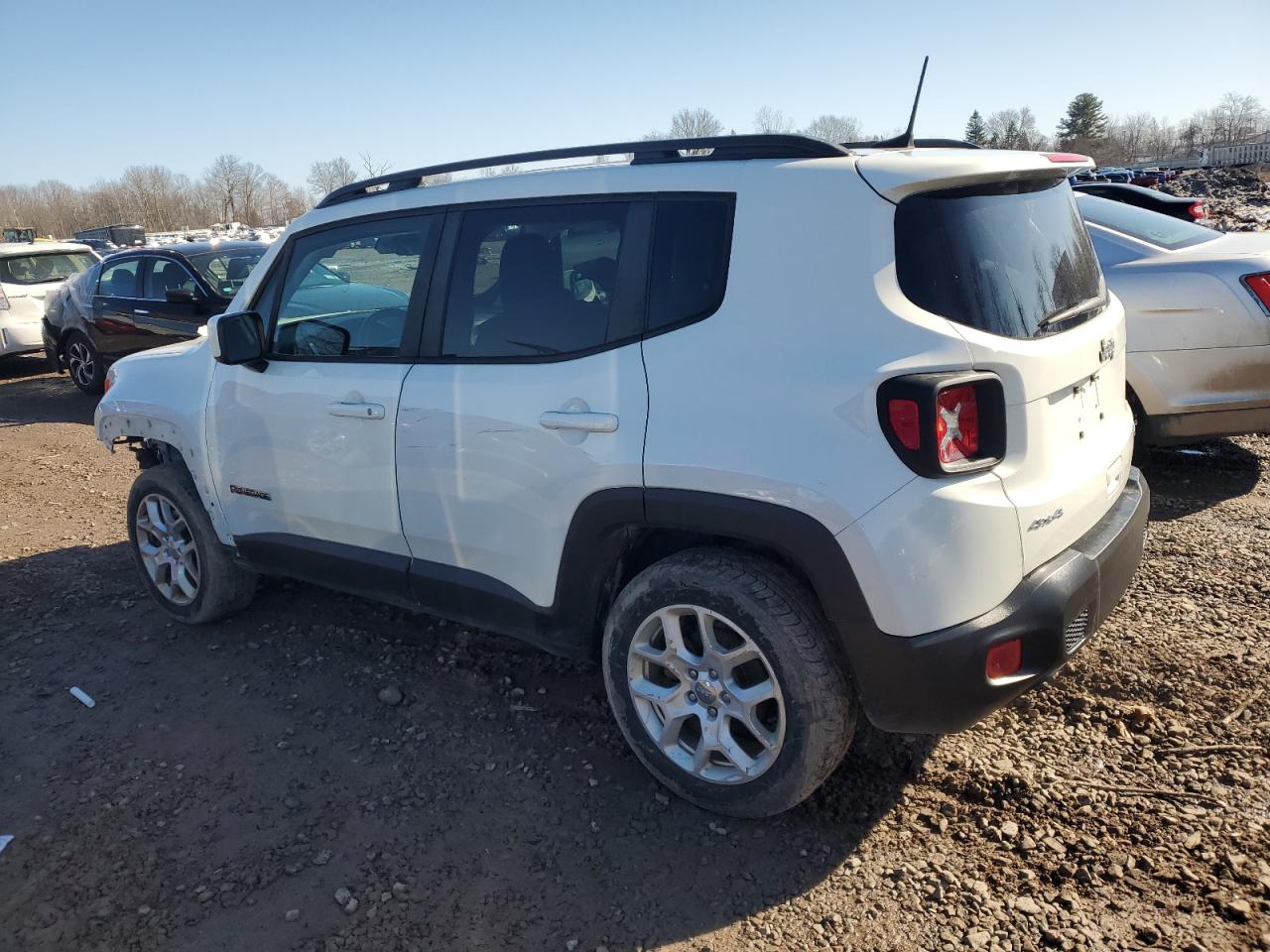 2018 Jeep Renegade - Image 2