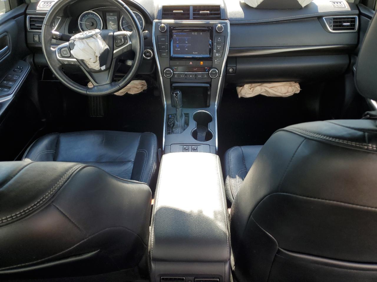 2015 Toyota Camry - Image 8