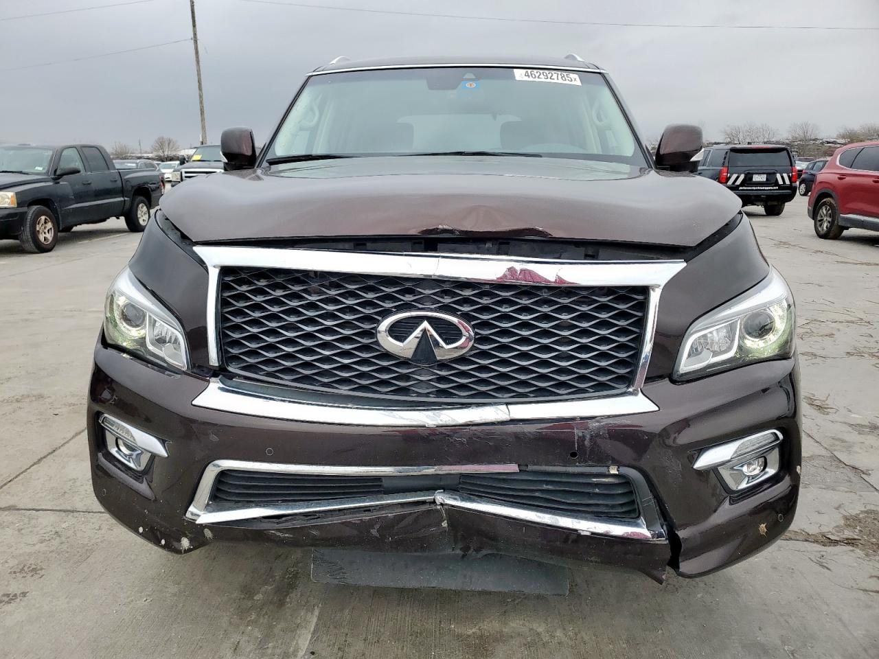 2017 Infiniti QX80 - Image 5