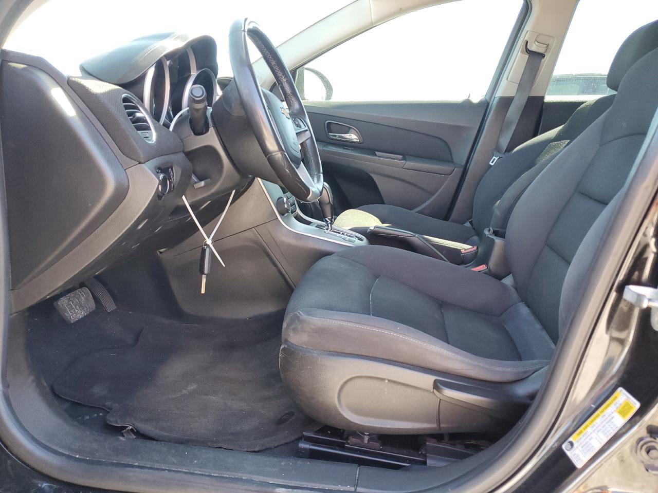2013 Chevrolet Cruze - Image 7