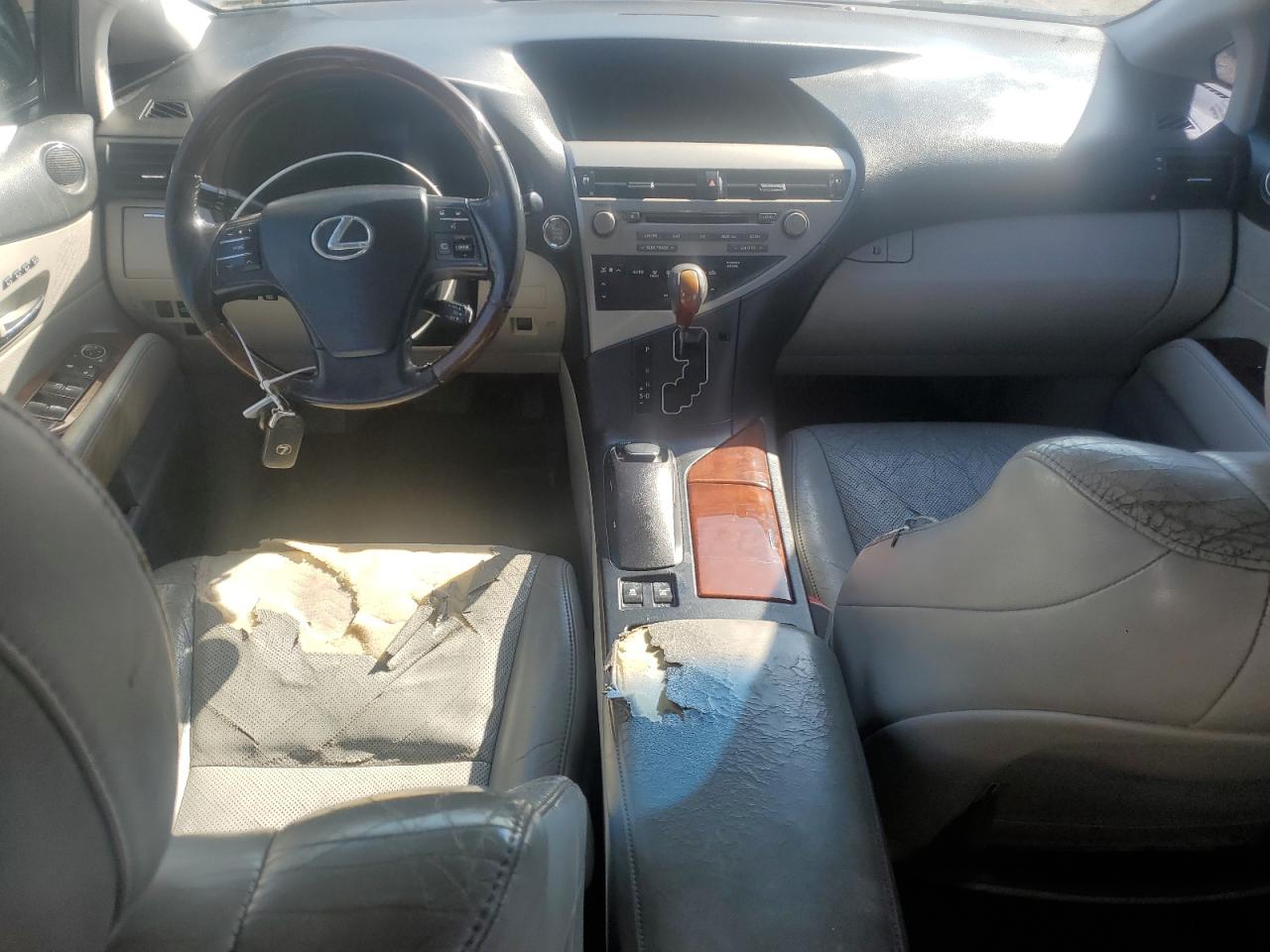 2010 Lexus RX - Image 8