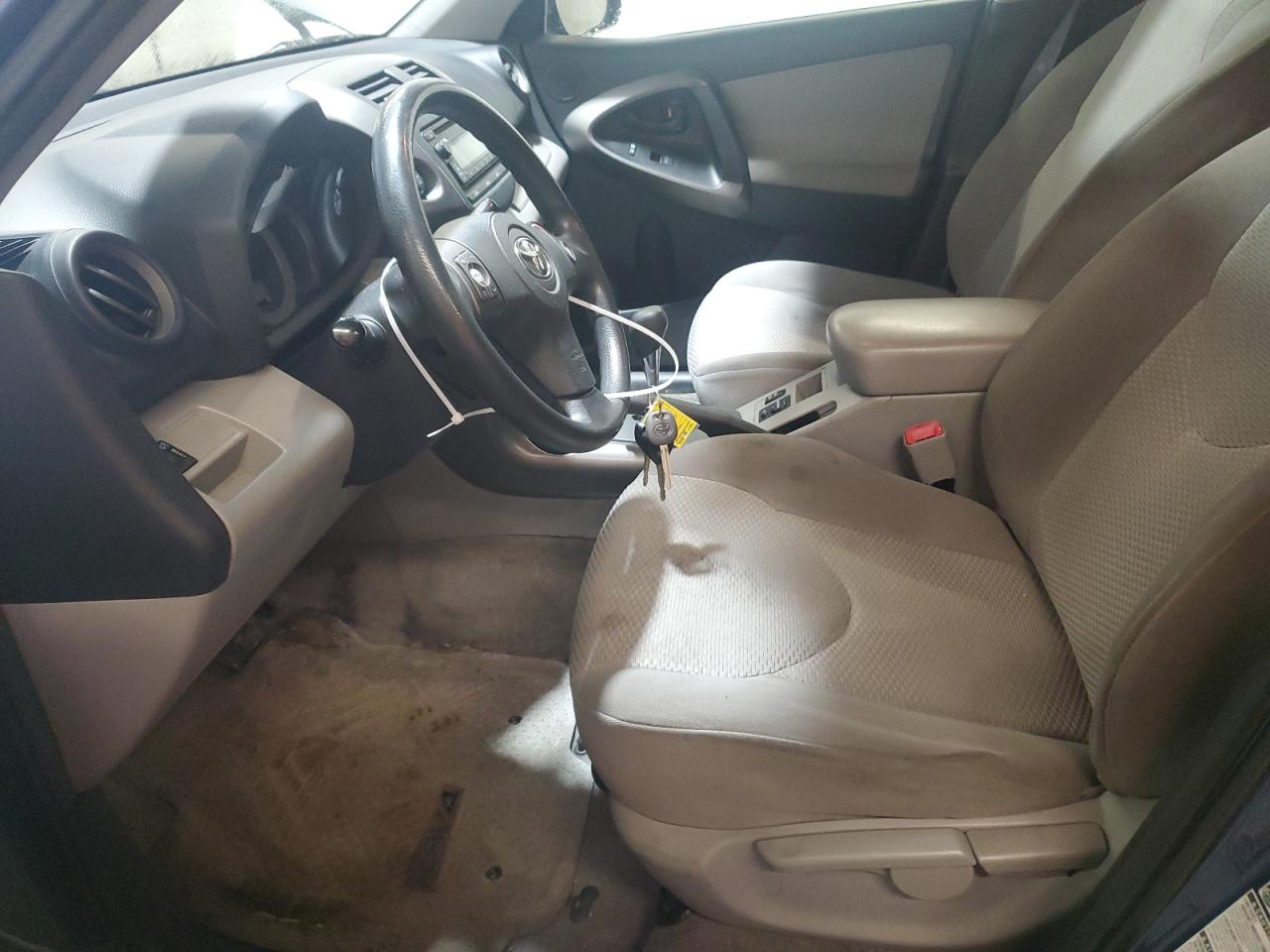 2012 Toyota RAV 4 - Image 7