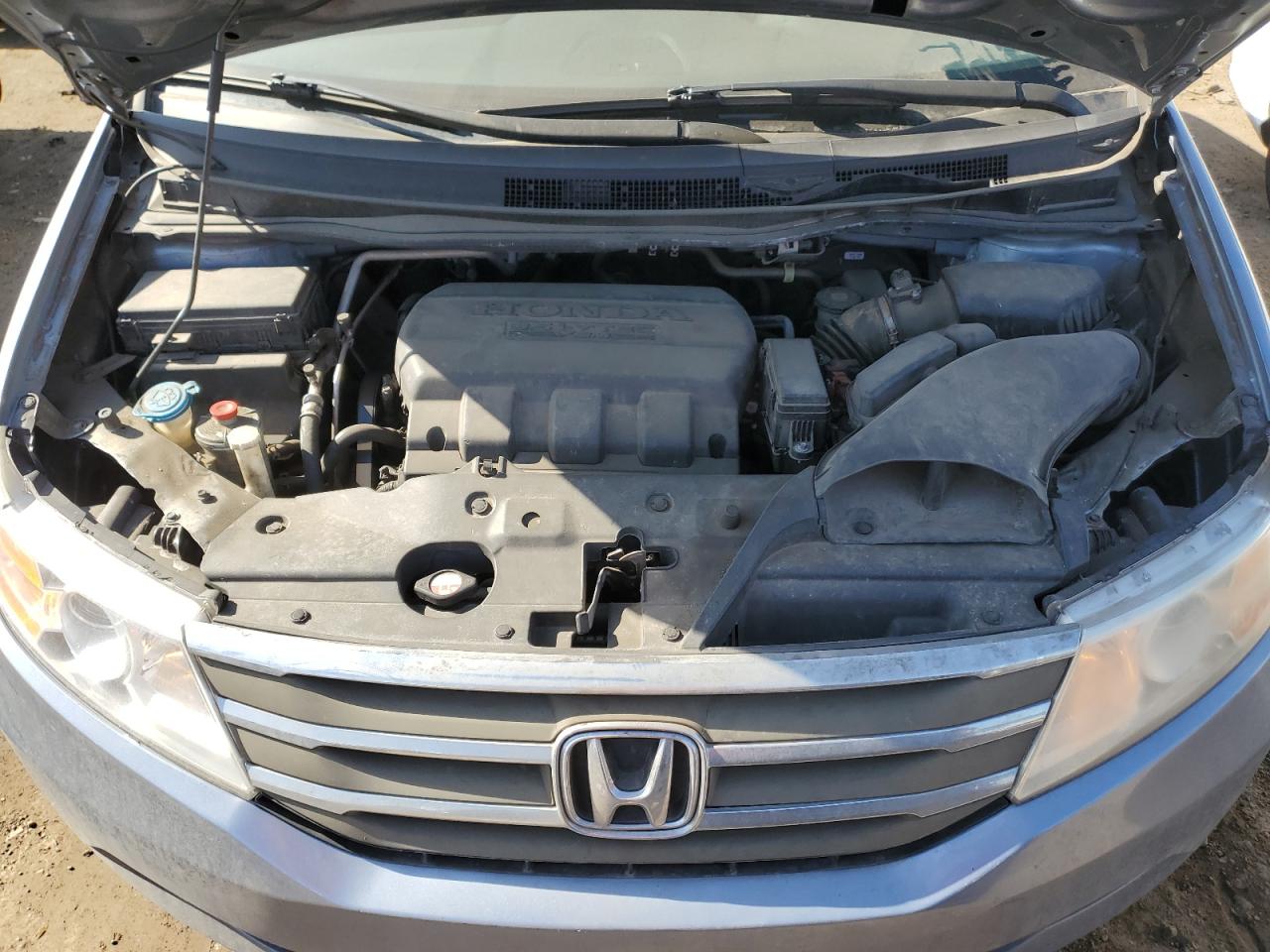 2013 Honda Odyssey - Image 12