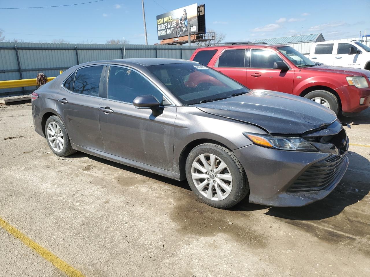 4T1B11HKXJU088675 TOYOTA CAMRY 2018