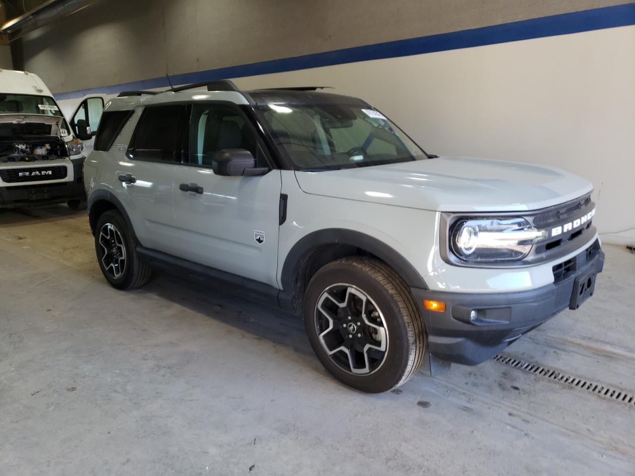 2021 Ford Bronco - Image 4