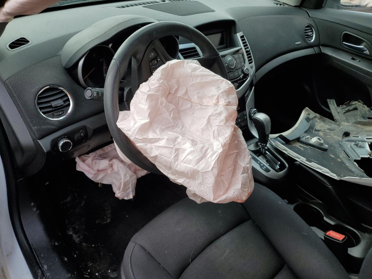 2016 Chevrolet Cruze - Image 8