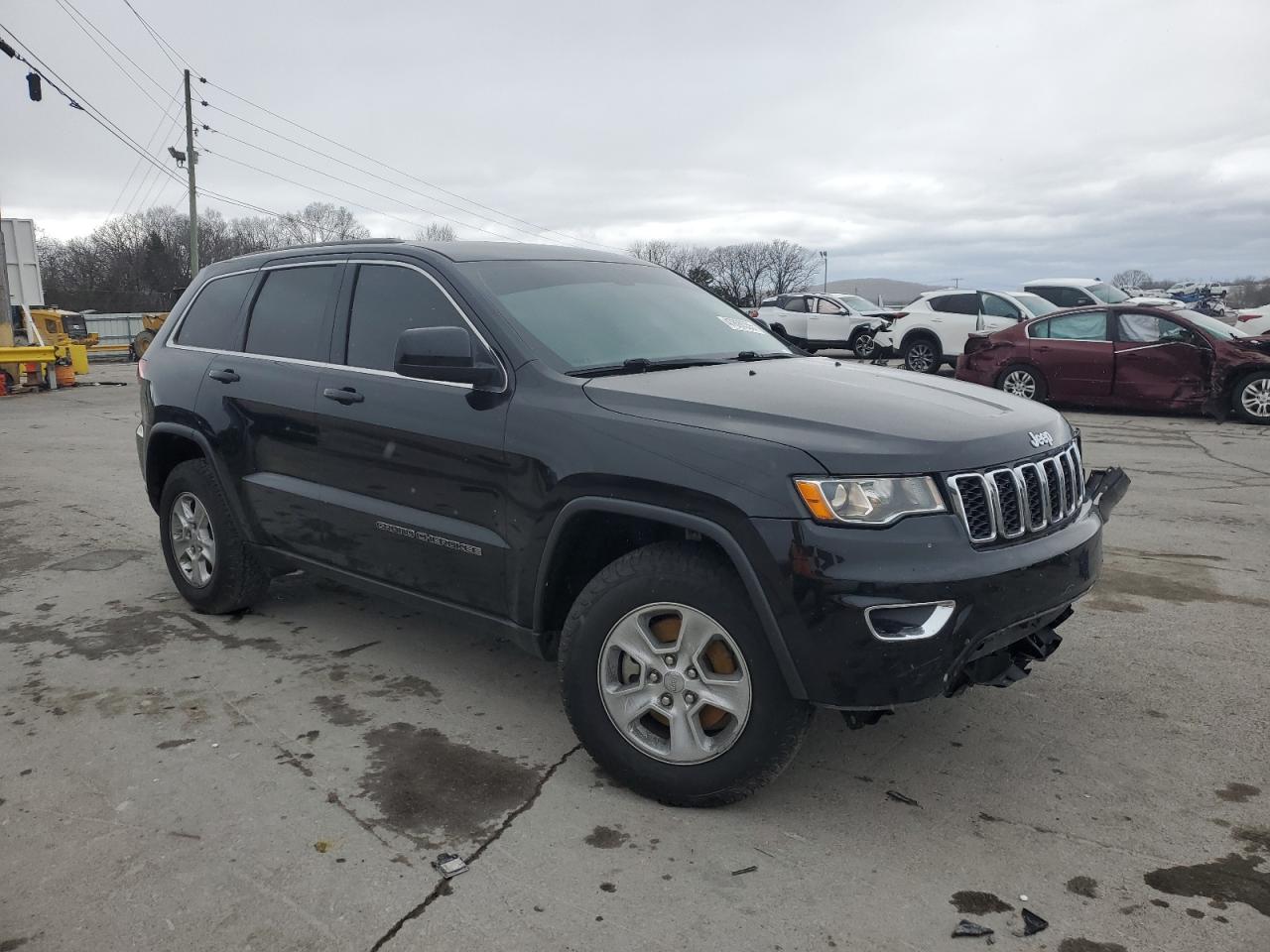 2017 Jeep Grand Cherokee - Image 4