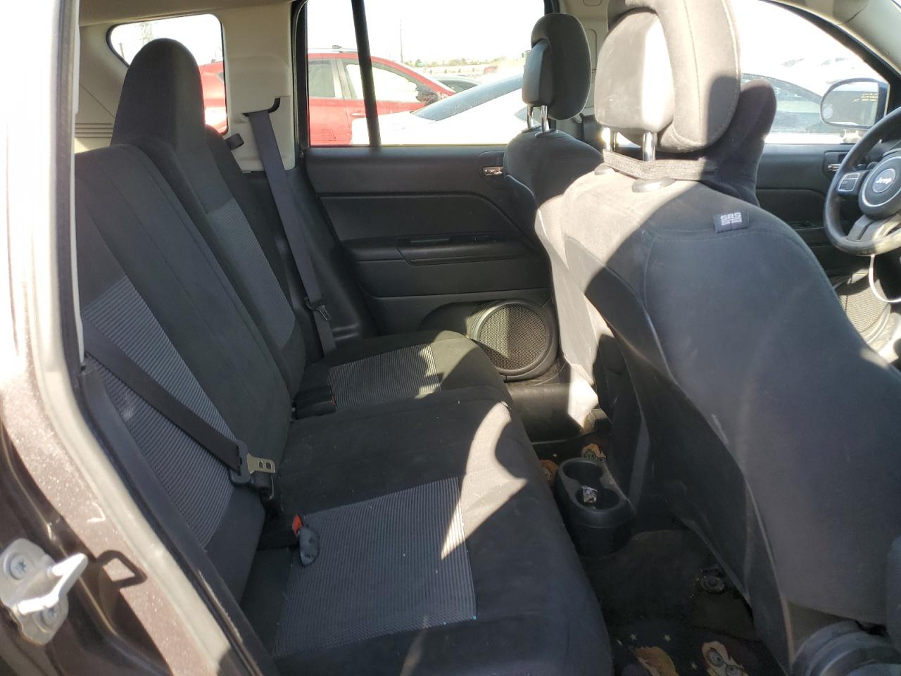 2017 Jeep Compass - Image 10
