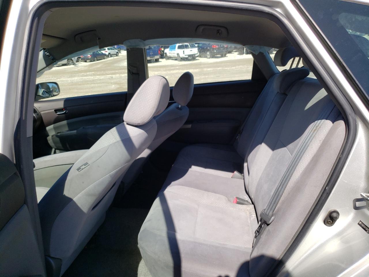 2005 Toyota Prius - Image 10