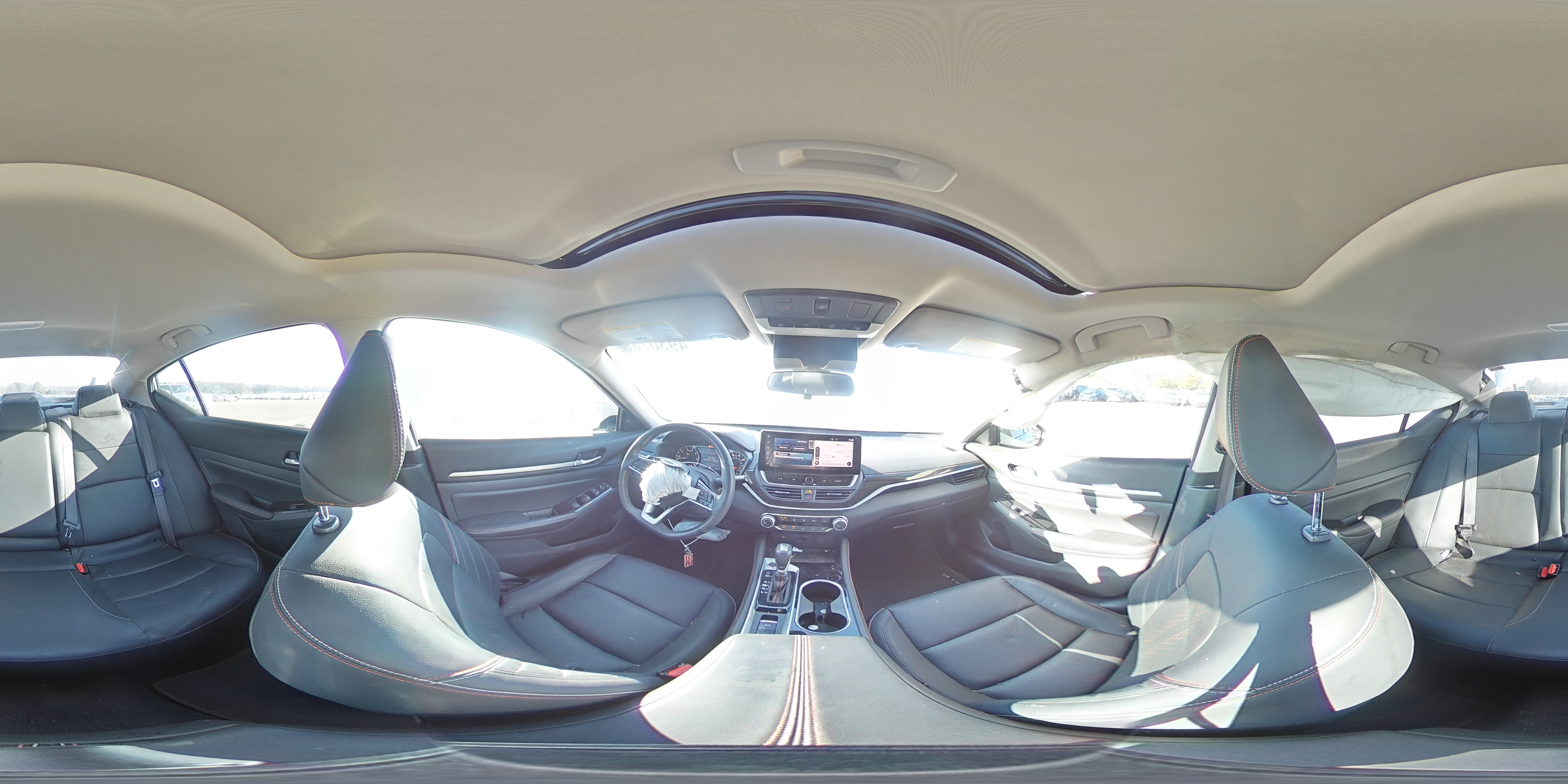 2024 Nissan Altima - Image 13