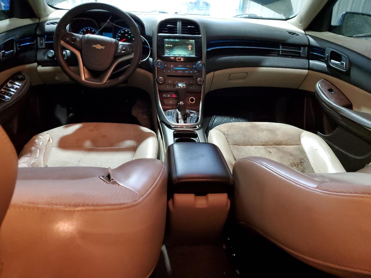 2013 Chevrolet Malibu - Image 8