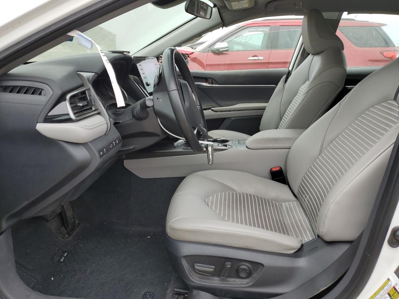 2023 Toyota Camry - Image 7