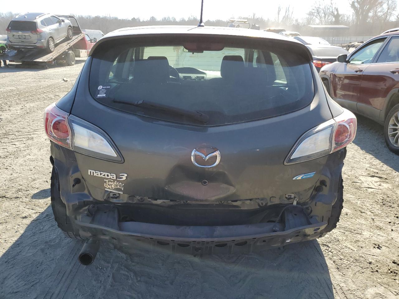 2012 Mazda 3 - Image 6