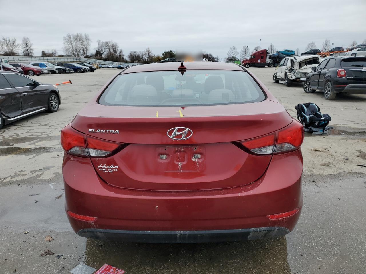2016 Hyundai Elantra - Image 6