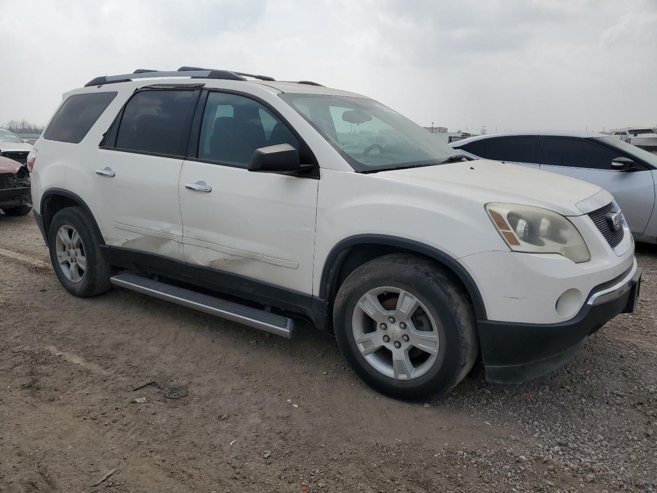 2011 GMC Acadia - Image 4