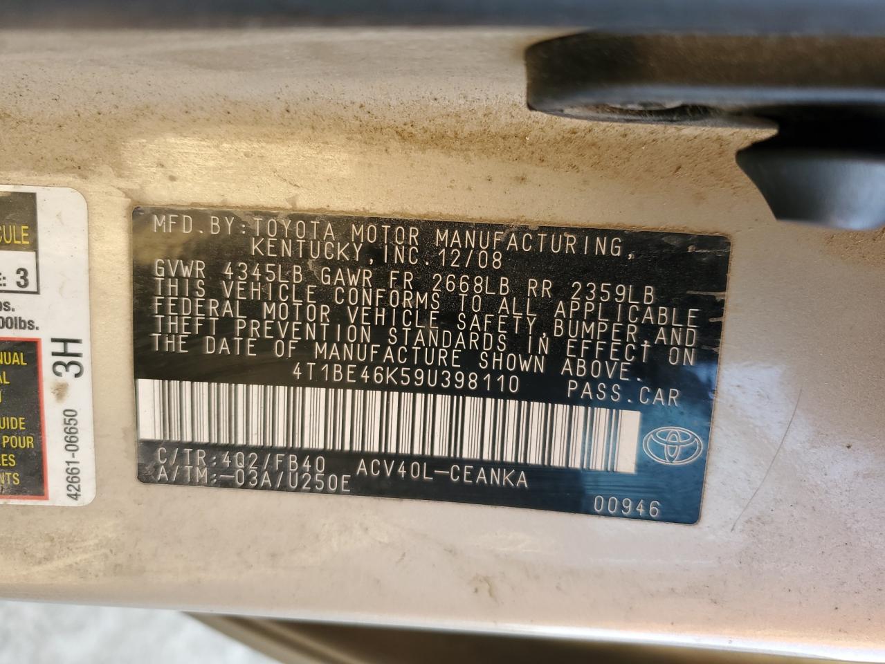 2009 Toyota Camry - Image 12