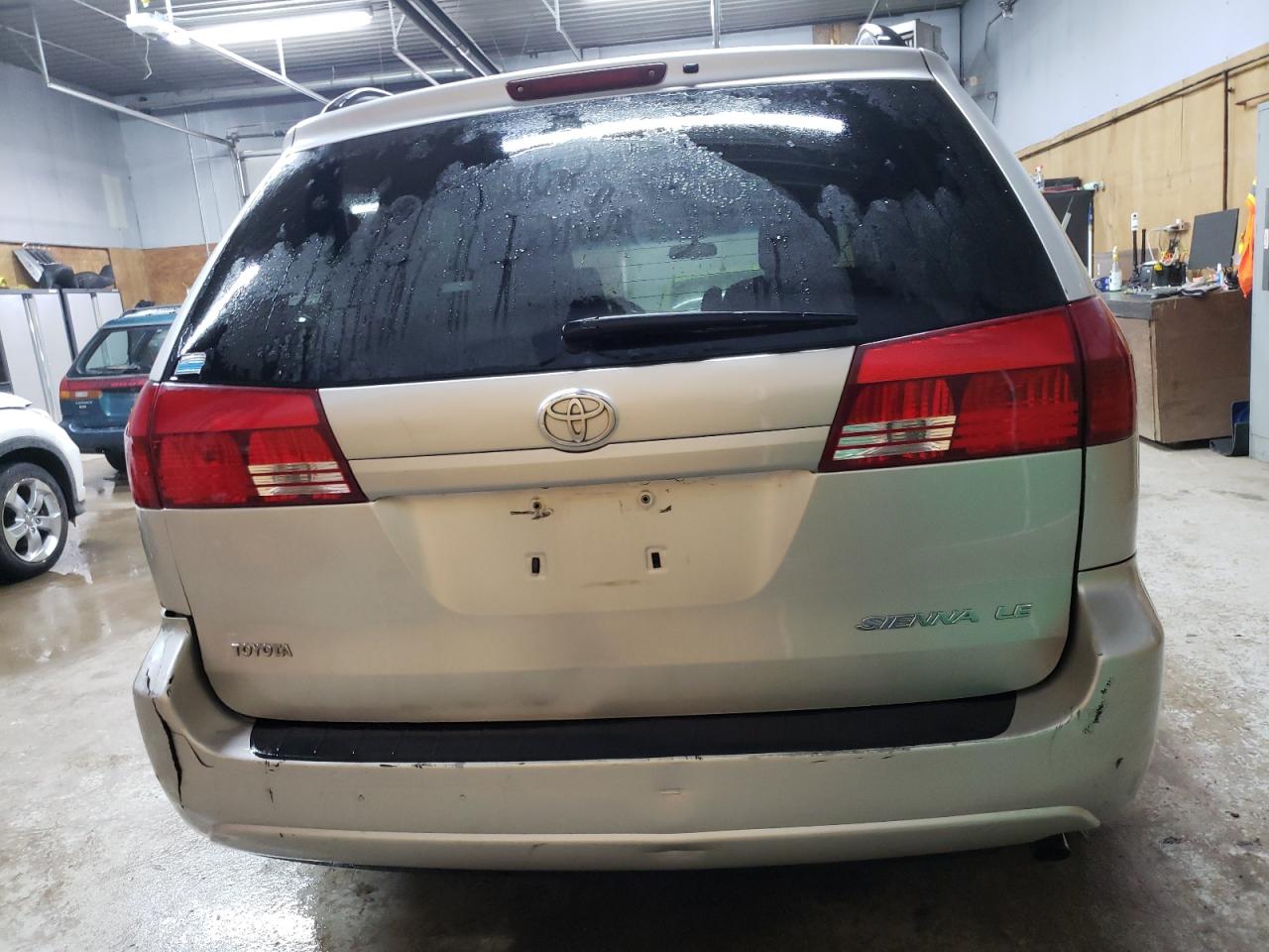 2004 Toyota Sienna Ce VIN: 5TDZA23C94S176358 Lot: 49904845
