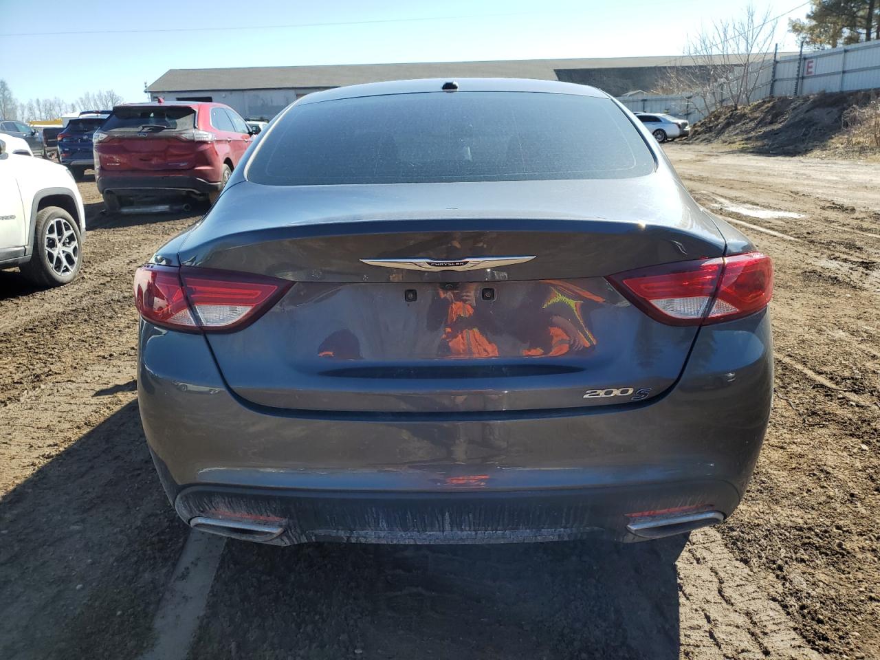 2016 Chrysler 200 - Image 6