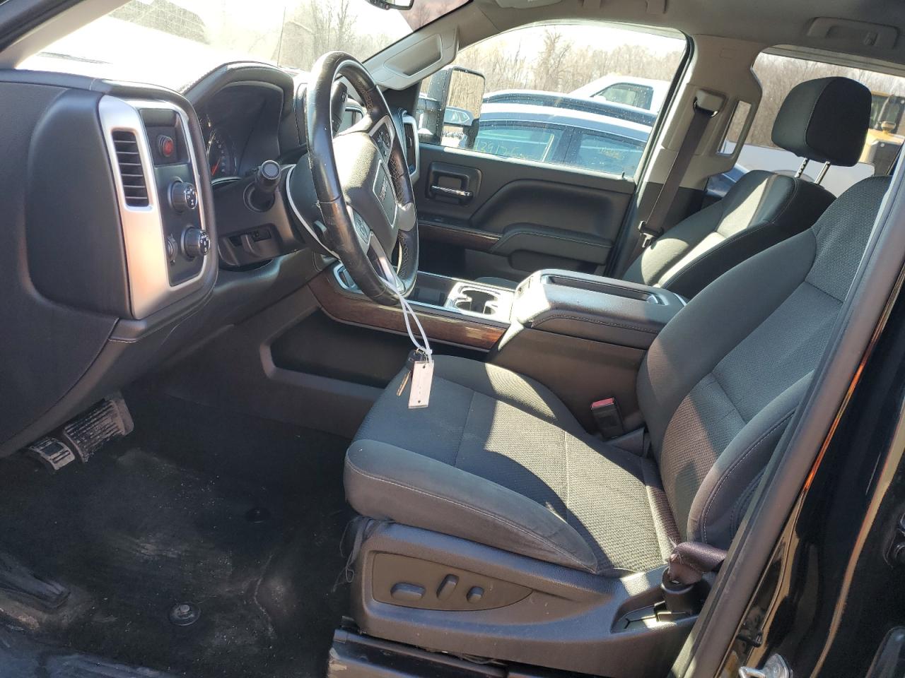 2015 GMC Sierra - Image 7