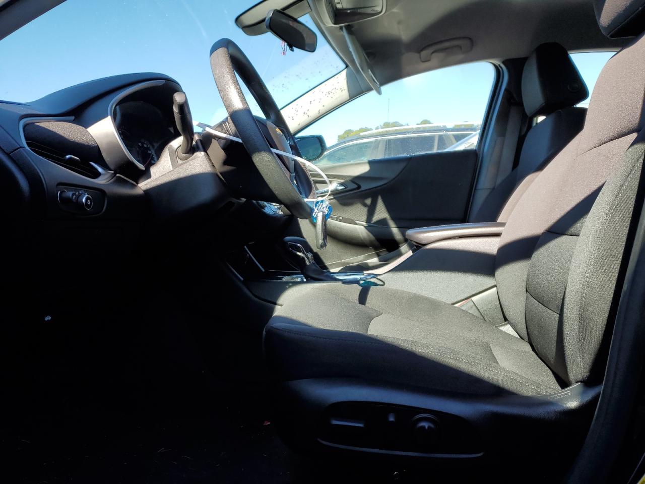 2022 Chevrolet Malibu - Image 7