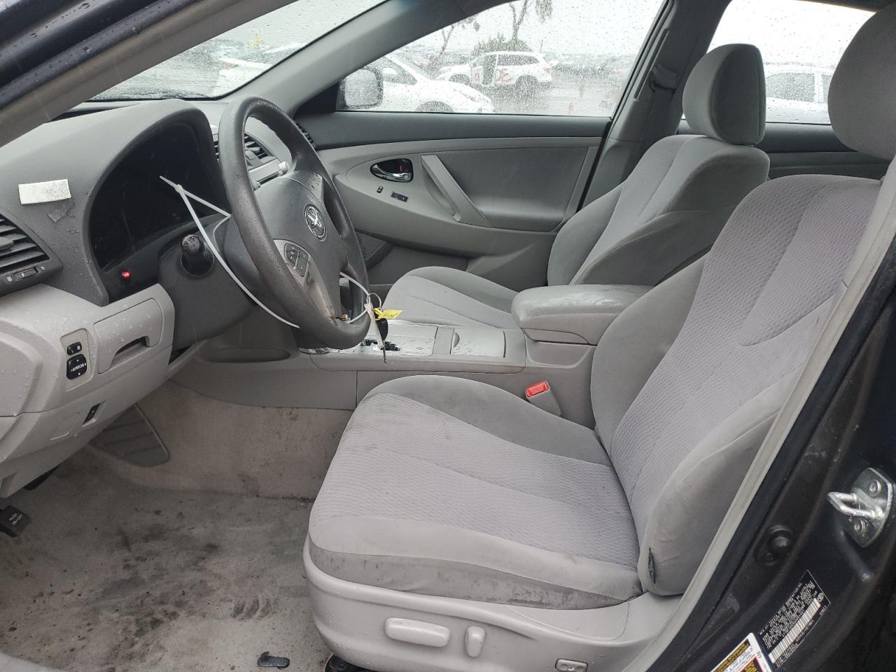 2010 Toyota Camry - Image 7
