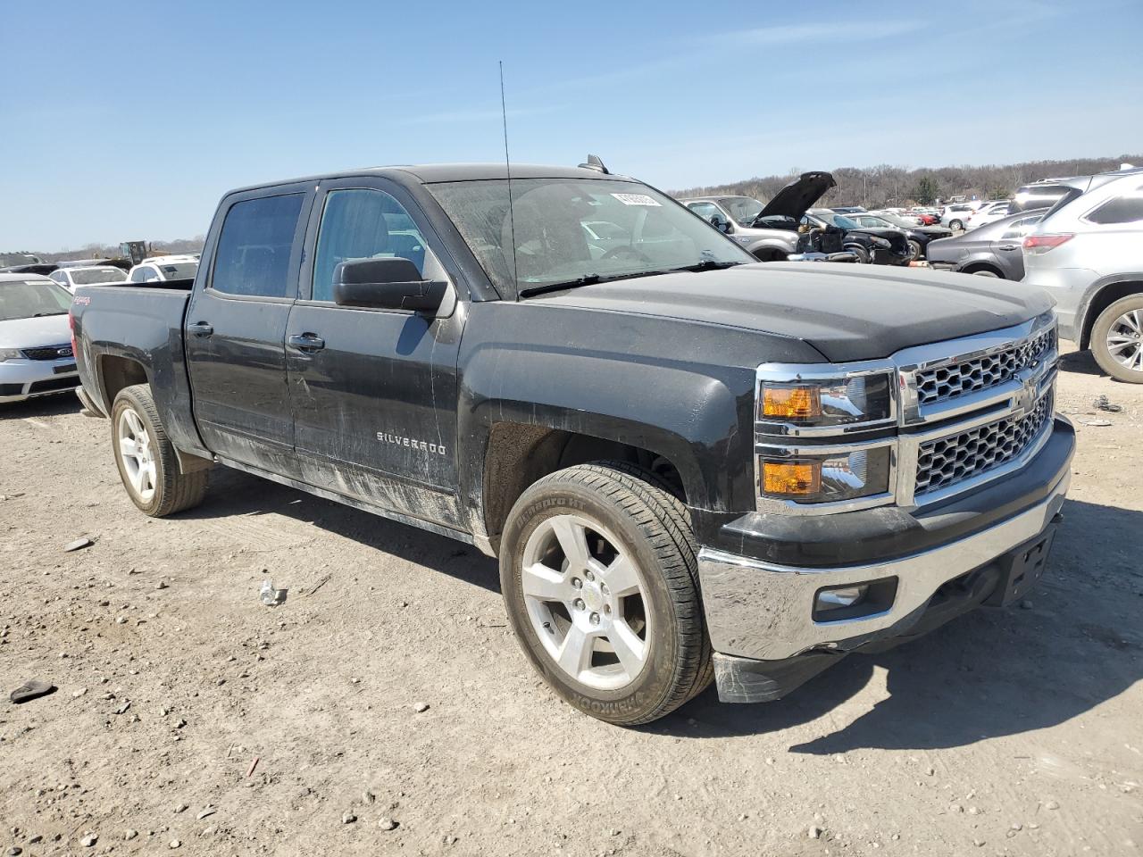 2015 Chevrolet Silverado - Image 4