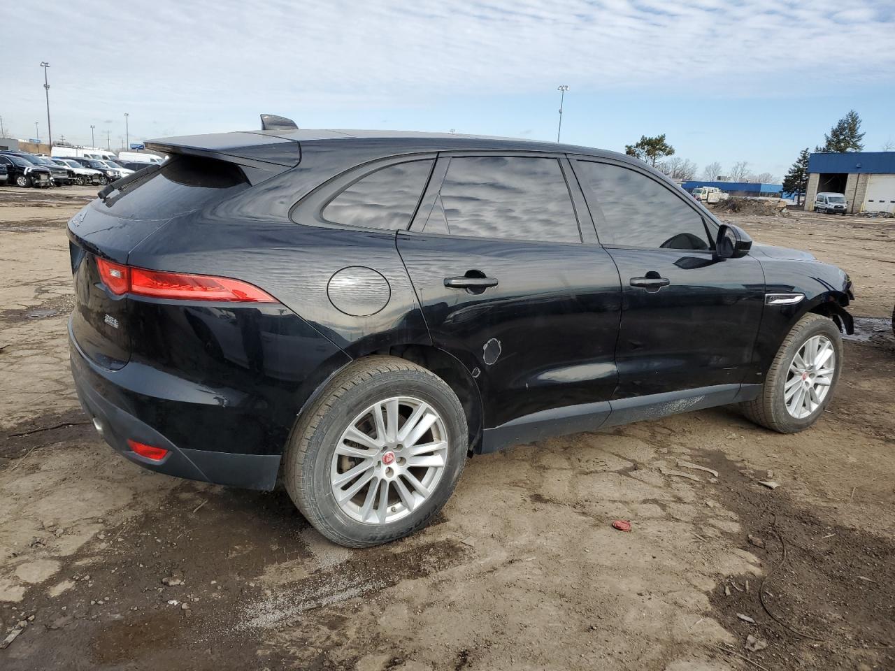 2017 Jaguar F-Pace - Image 3