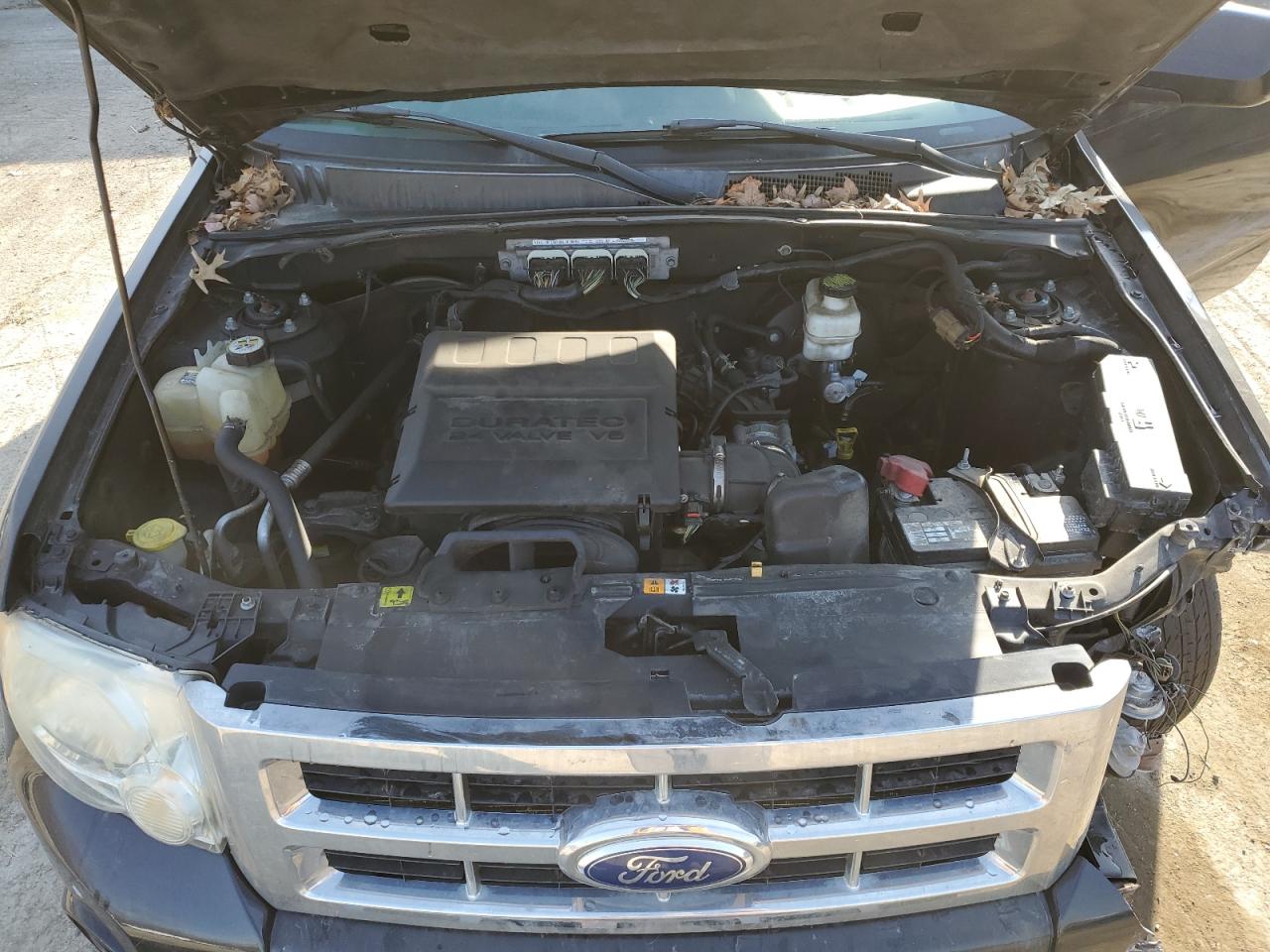 2011 Ford Escape - Image 12