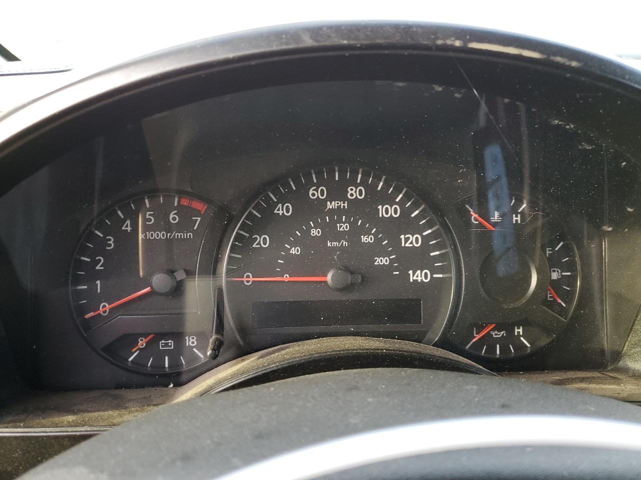 2005 Nissan Titan - Image 9