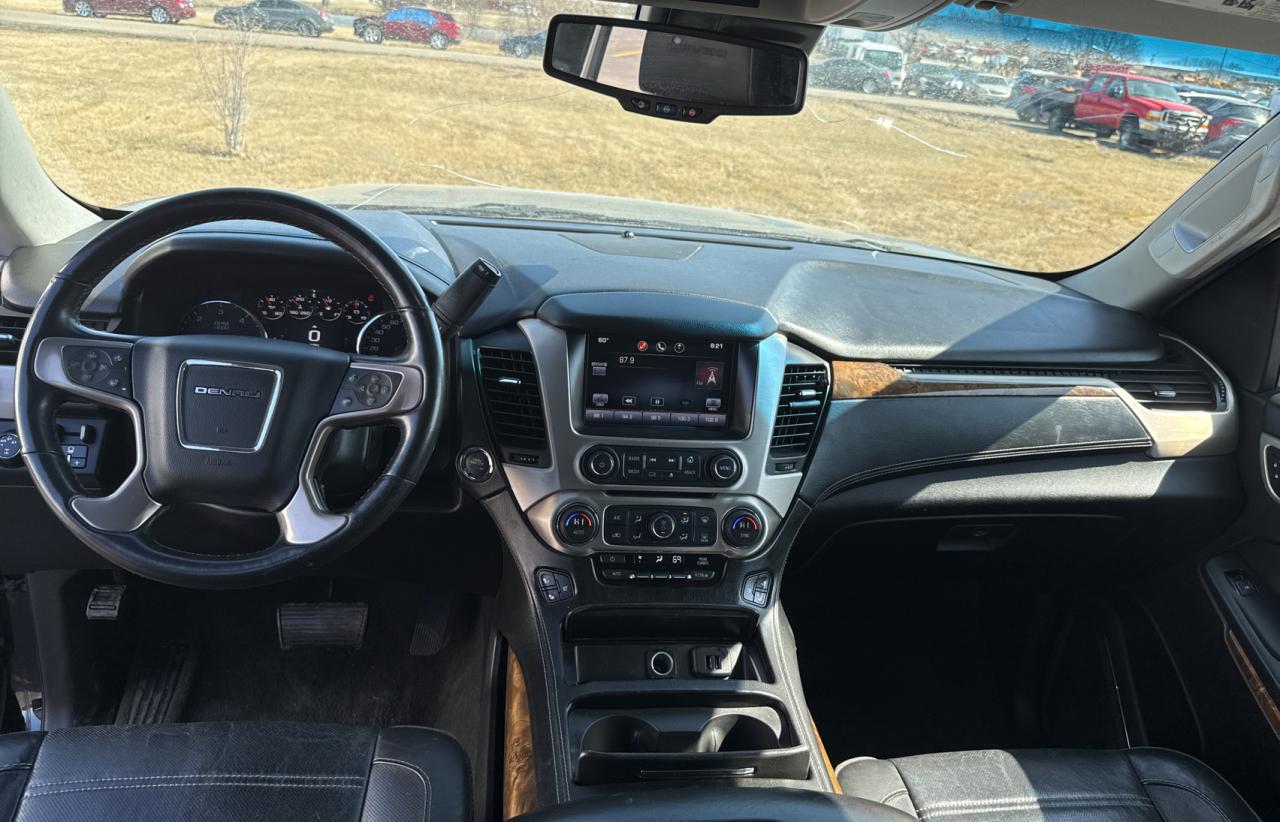 2015 GMC Yukon - Image 9