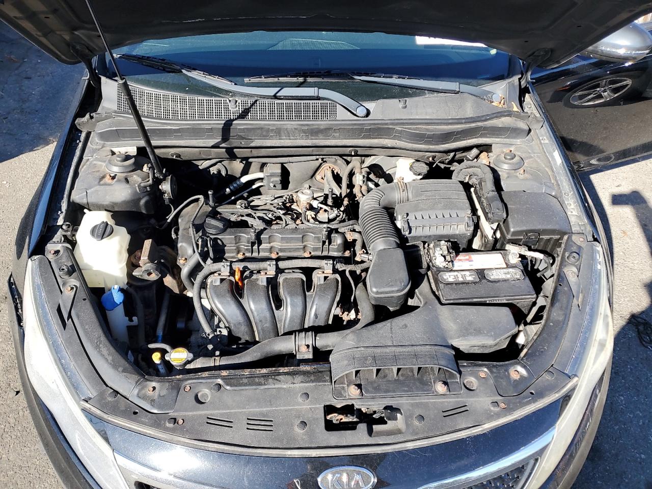 2012 Kia Optima - Image 11