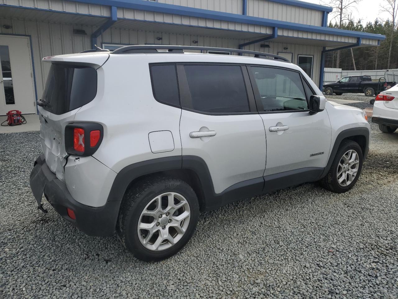 2016 Jeep Renegade - Image 3