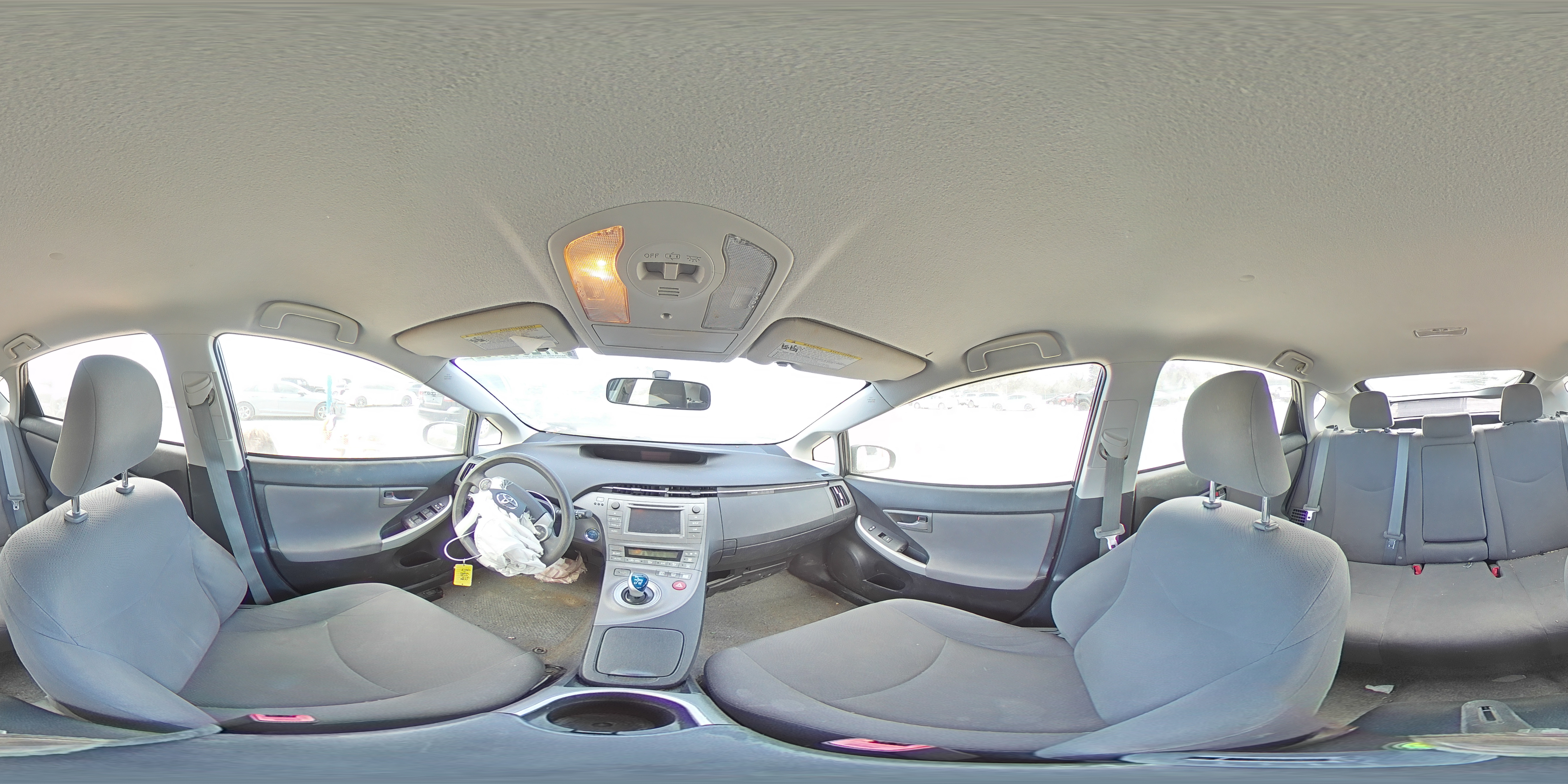 2012 Toyota Prius - Image 14