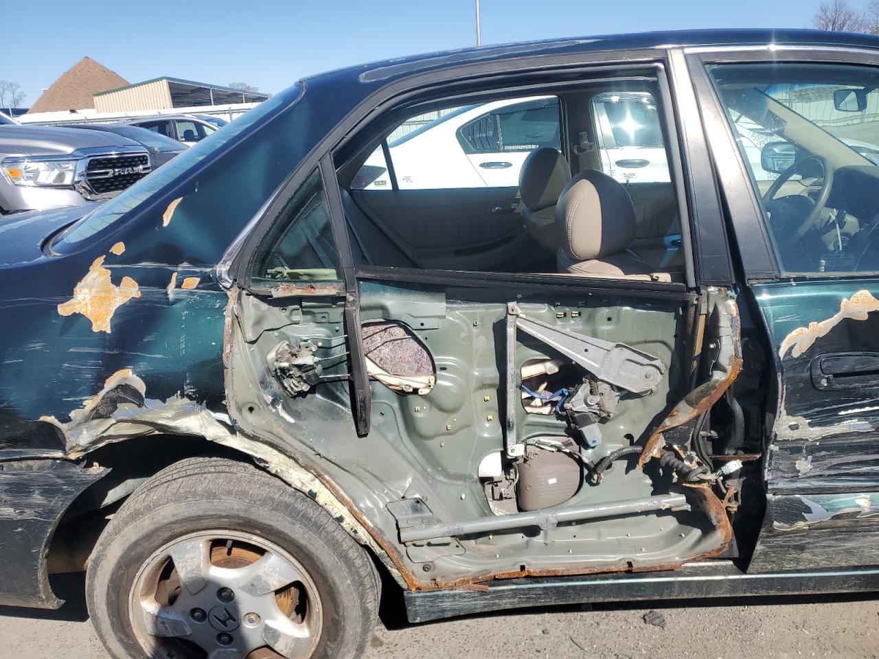 1998 Honda Accord Ex VIN: 1HGCG5657WA087828 Lot: 58505835