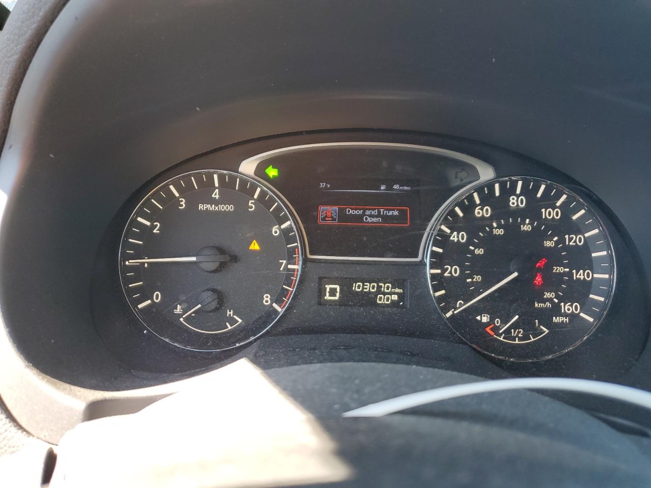 2015 Nissan Altima - Image 9