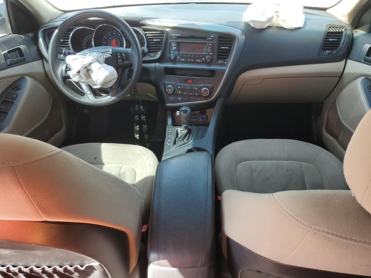 2011 Kia Optima - Image 8