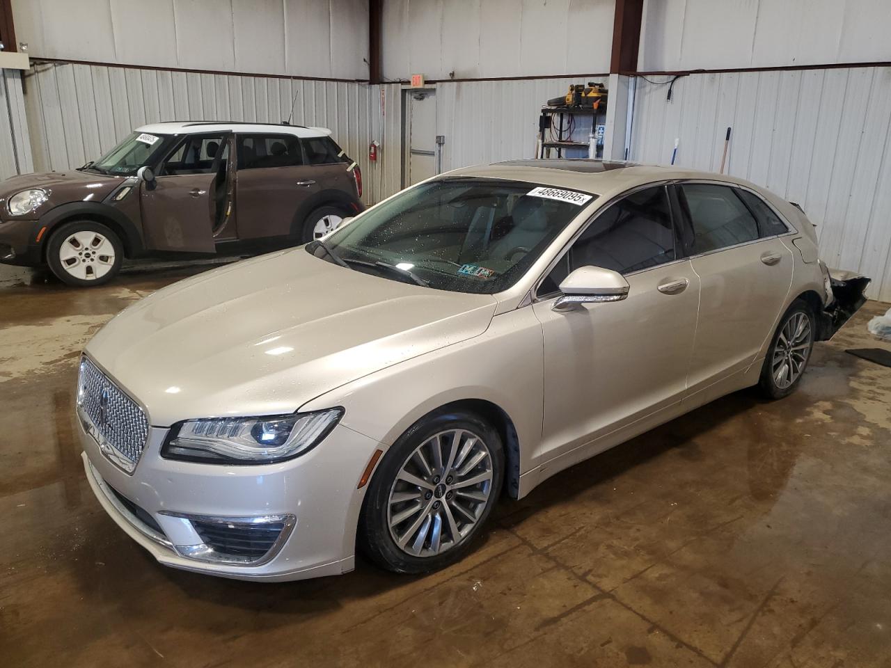 2017 Lincoln MKZ - Image 1